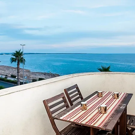 Апартаменты Zenith Con Splendida Vista Mare! Галлиполи